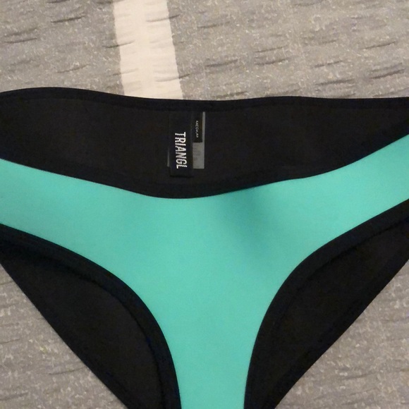 SOLD - Picture 4 of 4